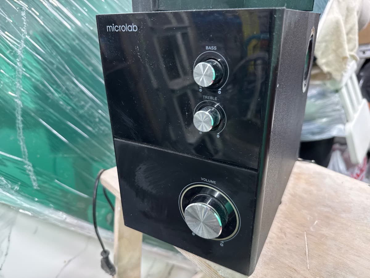 Колонки Microlab M-223 с сабвуфером