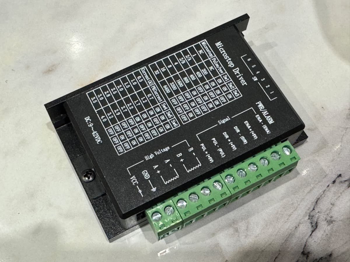 Драйвер шагового двигателя TB6600