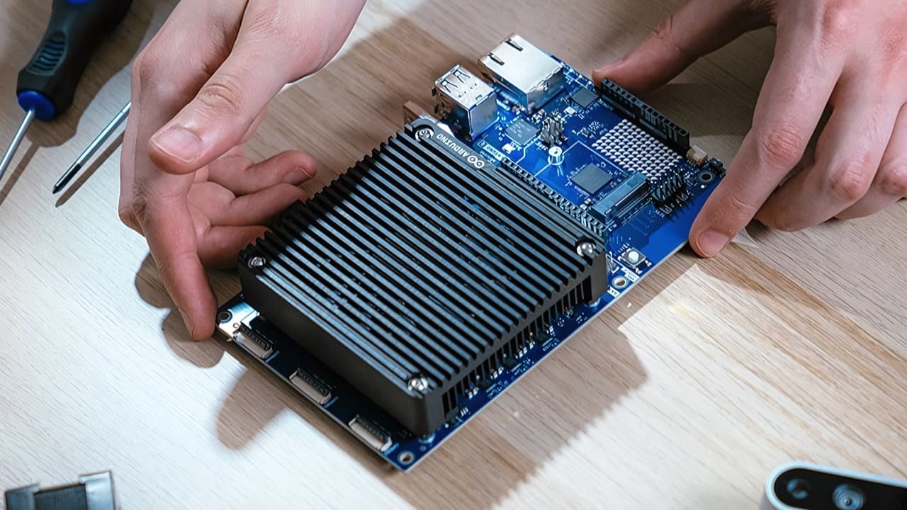 Arduino выпустила ArduinoCore-Zephyr 1.0.0