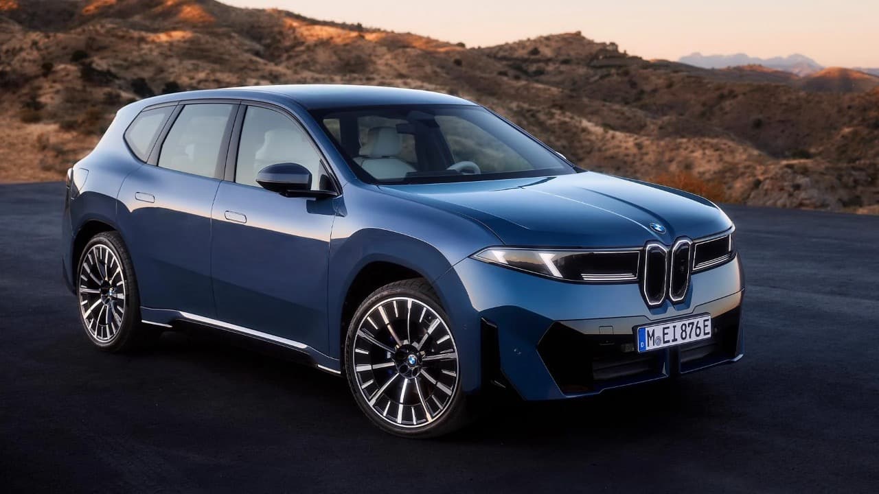 BMW внедряет UWB-чип NXP для цифрового ключа и контроля салона